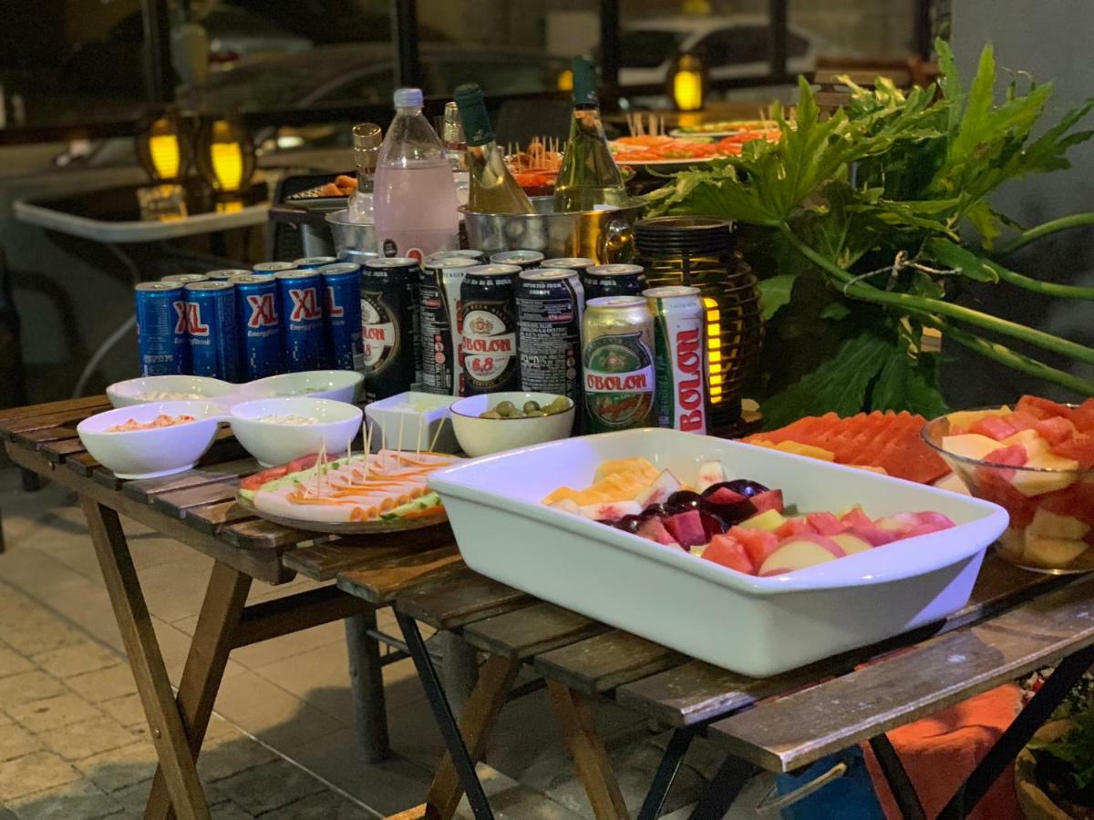 تل أبيب Crown Sea Hostel المظهر الخارجي الصورة